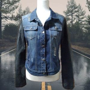 Vintage William Rast, Distressed Jean Jacket perfect shape blue black sleeves XS